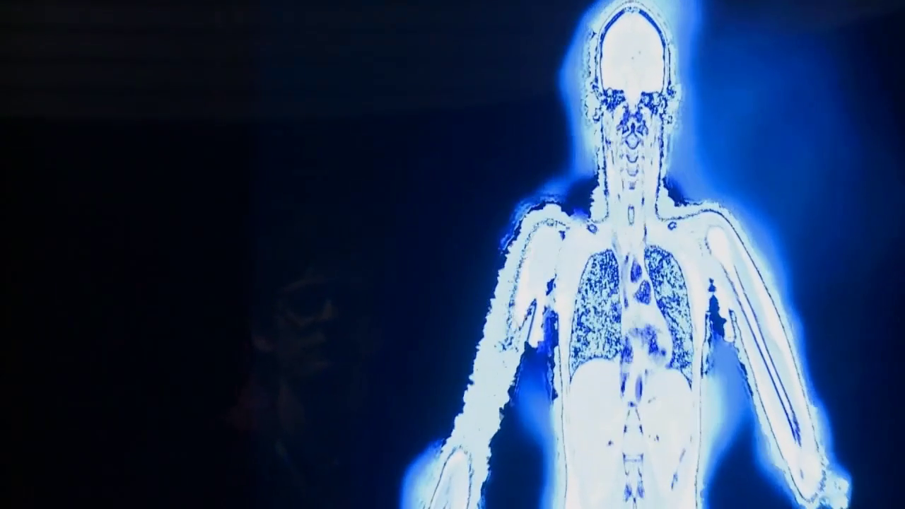 Premiere_Intimite_de_l_etre_Pass_10